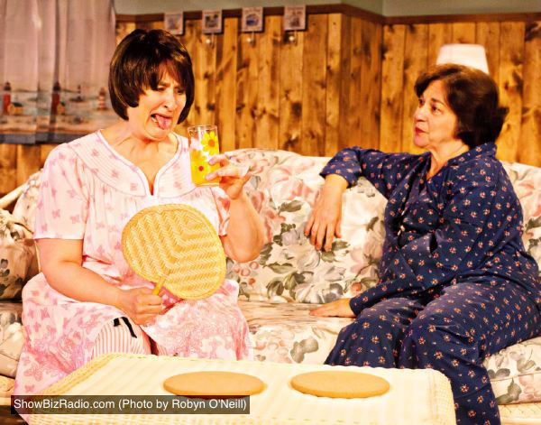 Jacqueline Jones as Jeri Neal and Jody Strickler as Dinah